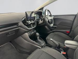 Ford Fiesta 1.0 Ecoboost Titanium automatic 5-Door - Image 14
