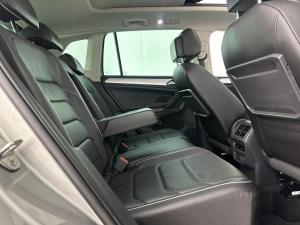 Volkswagen Tiguan 2.0 TDI Comfortline 4/MOT DSG - Image 11