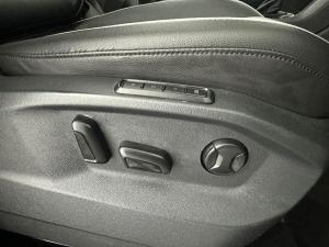 Volkswagen Tiguan 2.0 TDI Comfortline 4/MOT DSG - Image 16