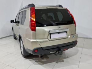 Nissan X-Trail 2.5 4x4 LE CVT - Image 3