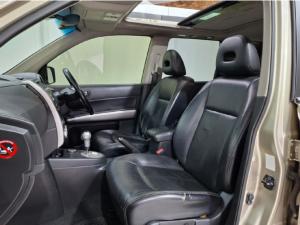 Nissan X-Trail 2.5 4x4 LE CVT - Image 7