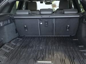 Land Rover Range Rover Velar D200 Dynamic HSE - Image 15