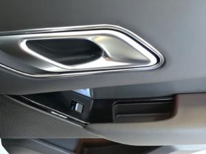 Land Rover Range Rover Velar D200 Dynamic HSE - Image 17