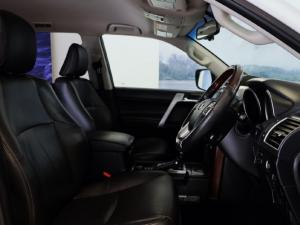 Toyota Land Cruiser Prado 3.0DT VX - Image 10