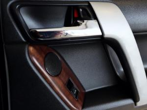 Toyota Land Cruiser Prado 3.0DT VX - Image 19