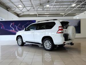 Toyota Land Cruiser Prado 3.0DT VX - Image 4