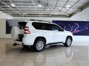 Toyota Land Cruiser Prado 3.0DT VX - Image 6