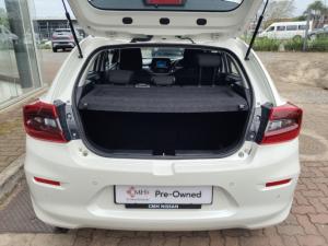 Toyota Starlet 1.5 Xi - Image 10