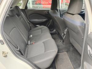 Toyota Starlet 1.5 Xi - Image 9