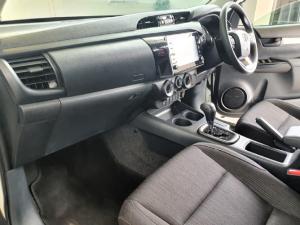 Toyota Hilux 2.4GD-6 double cab Raider auto - Image 5