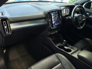 Volvo XC40 T3 Momentum auto - Image 13