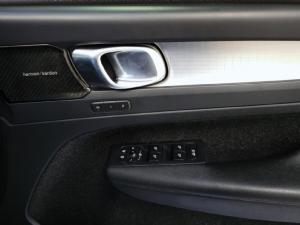 Volvo XC40 T3 Momentum auto - Image 17