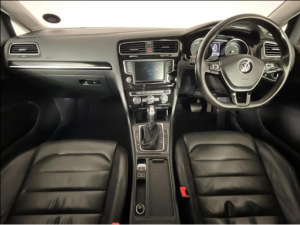 Volkswagen Golf GTI auto - Image 6