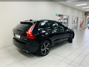 Volvo XC60 D5 AWD R-Design - Image 3