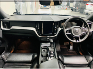 Volvo XC60 D5 AWD R-Design - Image 8