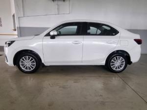 Honda Amaze 1.2 Trend - Image 2