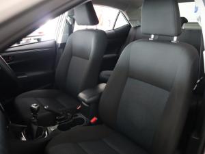 Toyota Corolla Quest 1.8 Plus manual - Image 12