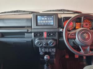 Suzuki Jimny 1.5 GL AllGrip 3-door manual - Image 11