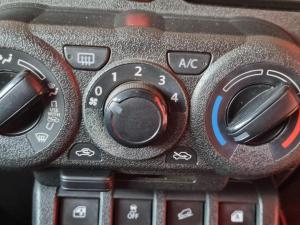 Suzuki Jimny 1.5 GL AllGrip 3-door manual - Image 19