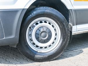 Volkswagen Crafter 35 2.0TDi MWB 103KWP/V - Image 2