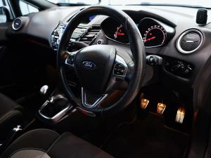 Ford Fiesta ST - Image 12