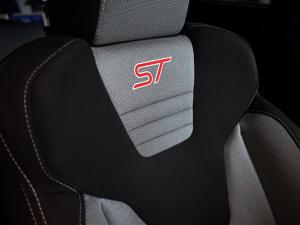 Ford Fiesta ST - Image 20