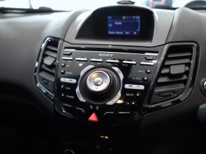 Ford Fiesta ST - Image 22