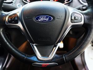 Ford Fiesta ST - Image 23