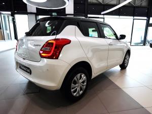Suzuki Swift 1.2 GL - Image 12