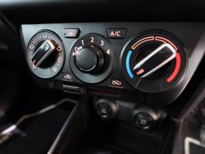 Suzuki Swift 1.2 GL - Image 22
