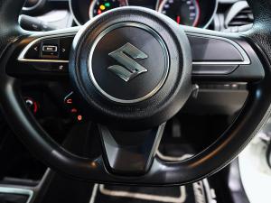 Suzuki Swift 1.2 GL - Image 24