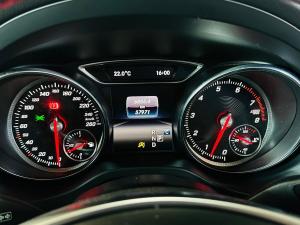 Mercedes-Benz GLA GLA200 - Image 7