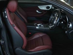 Mercedes-Benz C-Class C200 coupe auto - Image 19