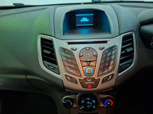 Ford Fiesta 5-door 1.4 Ambiente (aircon+audio) - Image 20