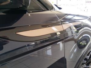 Land Rover Range Rover Evoque D200 R-Dynamic HSE - Image 14