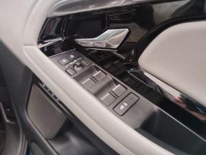 Land Rover Range Rover Evoque D200 R-Dynamic HSE - Image 16