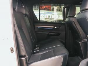 Toyota Hilux 2.8GD-6 double cab 4x4 Legend RS auto (de-spec 21) - Image 14