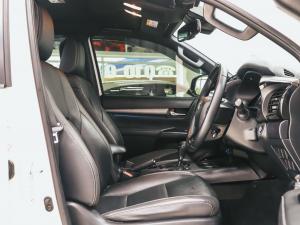 Toyota Hilux 2.8GD-6 double cab 4x4 Legend RS auto (de-spec 21) - Image 21