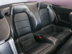 Ford Mustang 2.3T convertible - Image 17