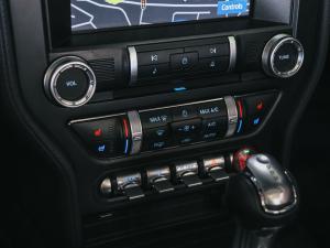 Ford Mustang 2.3T convertible - Image 24