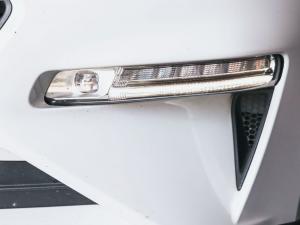 Ford Mustang 2.3T convertible - Image 30