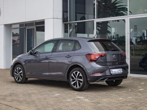 Volkswagen Polo hatch 1.0TSI Life manual - Image 3