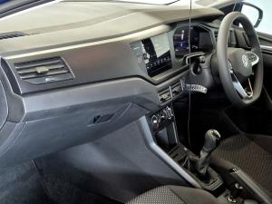 Volkswagen Polo hatch 1.0TSI - Image 14