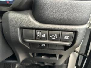 Toyota Land Cruiser Prado 2.8GD VX-R - Image 13