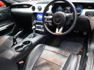 Ford Mustang 5.0 GT fastback auto - Image 7