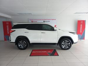 Toyota Fortuner 2.4GD-6 4x4 - Image 3