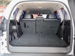 Toyota Land Cruiser Prado 2.8GD VX - Image 13