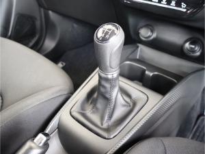 Toyota Starlet 1.5 Xi - Image 9