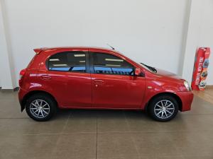 Toyota Etios hatch 1.5 Sprint - Image 3