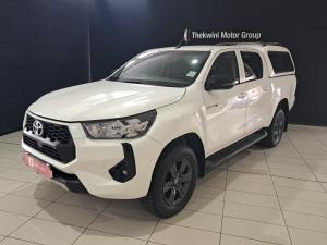 Toyota Hilux 2.4GD-6 double cab 4x4 Raider manual - Image 10